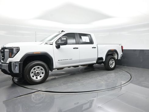 Used 2025 GMC Sierra 2500 Pro w/ Convenience Package AWD/4WD image 21