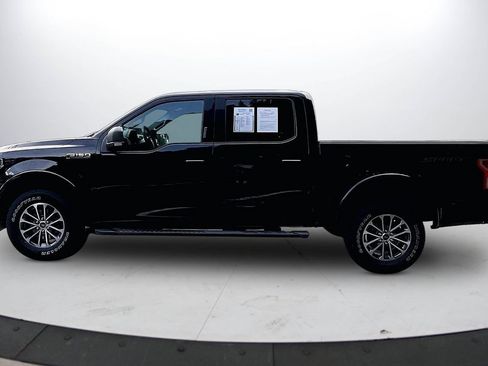 Used 2020 Ford F150 XLT w/ Equipment Group 302A Luxury AWD/4WD image 5