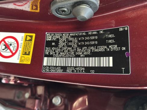 Used 2018 Toyota Highlander Limited image 39