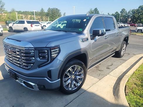Used 2024 GMC Sierra 1500 Denali w/ Denali Reserve Package AWD/4WD image 2