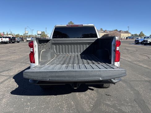Used 2022 Chevrolet Silverado 1500 Custom Trail Boss w/ Safety Confidence Package image 10
