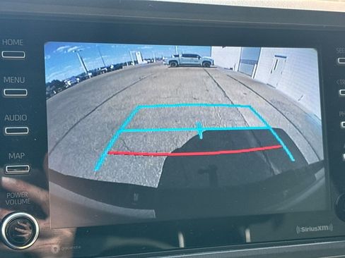 Used 2021 Toyota Tacoma TRD Off-Road w/ Technology Package image 12