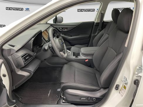 Used 2025 Subaru Legacy Premium AWD/4WD image 11