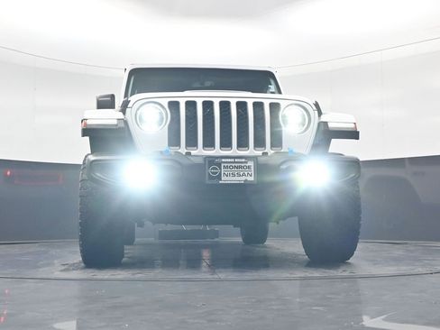 Used 2023 Jeep Wrangler Unlimited Rubicon 4xe w/ Cold Weather Group image 18