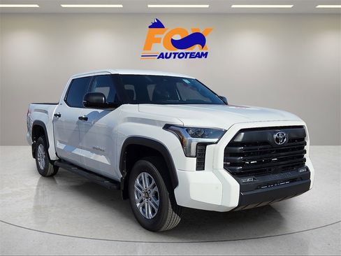 New 2026 Toyota Tundra SR5 image 6