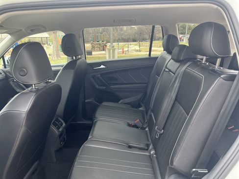 Certified 2023 Volkswagen Tiguan SE image 29