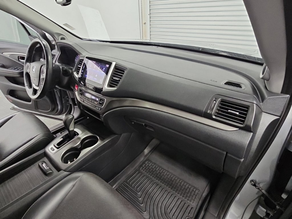 Used 2019 Honda Ridgeline RTL-T image 39