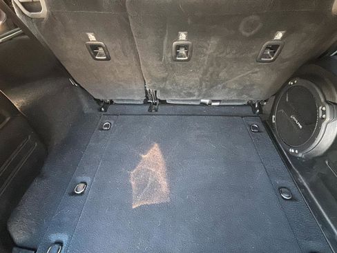 Used 2018 Jeep Wrangler Unlimited Sahara image 14