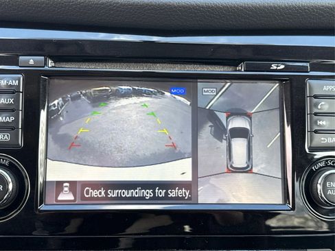 Used 2016 Nissan Rogue SL w/ SL Premium Package image 28