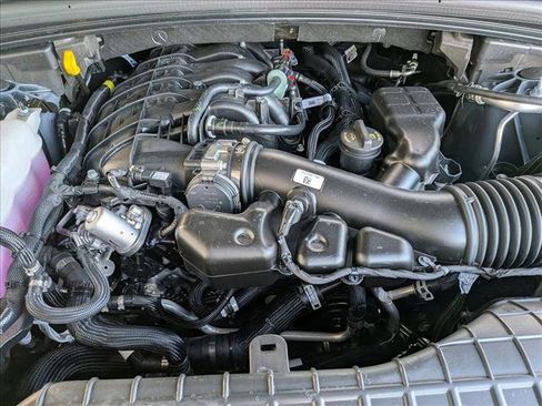 New 2025 Jeep Grand Cherokee L Limited w/ Luxury Tech Group II image 16