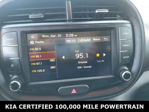 Certified 2025 Kia Soul LX w/ LX Technology Package FWD image 15