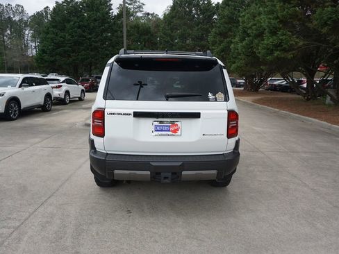 Used 2025 Toyota Land Cruiser w/ Premium Package image 23