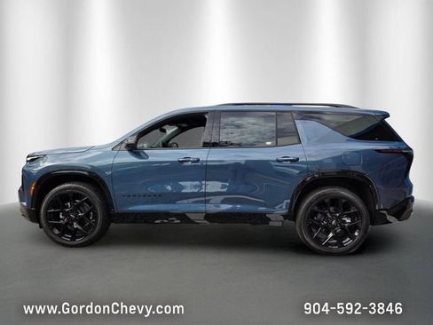 New 2026 Chevrolet Traverse RS FWD image 2
