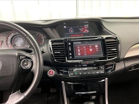 Used 2017 Honda Accord EX-L image 6