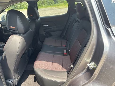 New 2025 Nissan Kicks SR w/ SR Premium Package image 12