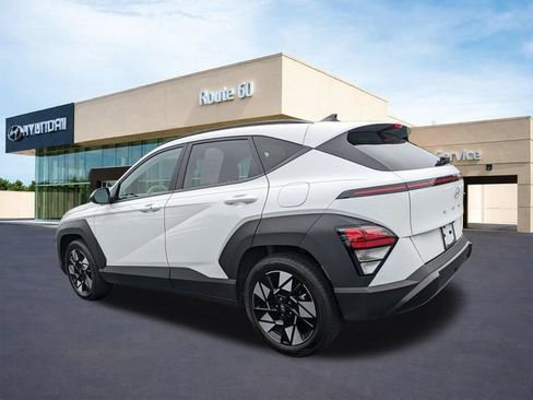 Certified 2024 Hyundai Kona SEL FWD image 6