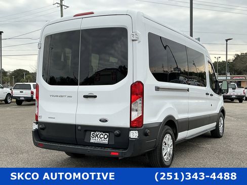 Used 2016 Ford Transit 350 XL image 5