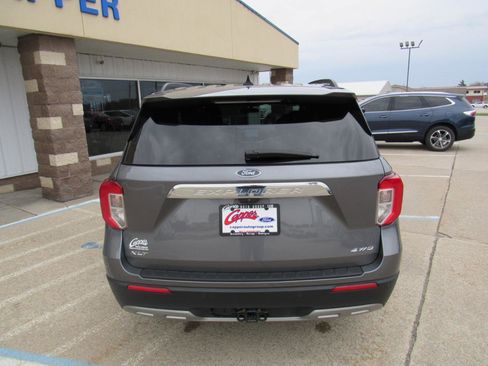 Used 2023 Ford Explorer XLT w/ Equipment Group 202A image 6