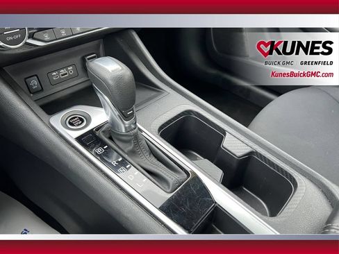 Used 2024 Nissan Sentra SV w/ All-Weather Package FWD image 31