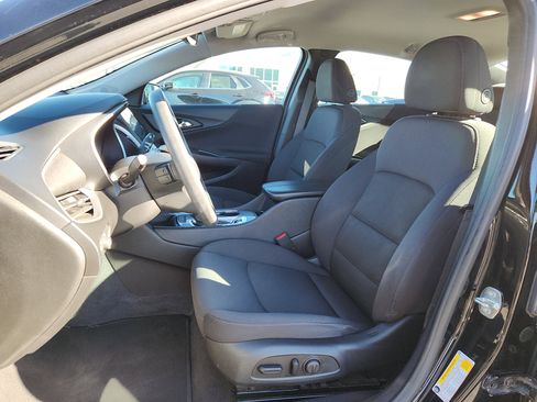 Used 2023 Chevrolet Malibu LT image 13