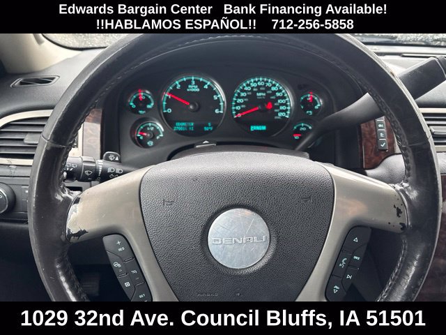 Used 2010 GMC Yukon XL Denali AWD/4WD image 20