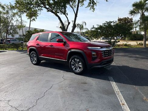 New 2026 Chevrolet Equinox LT w/ Safety and Technology Package FWD image 19