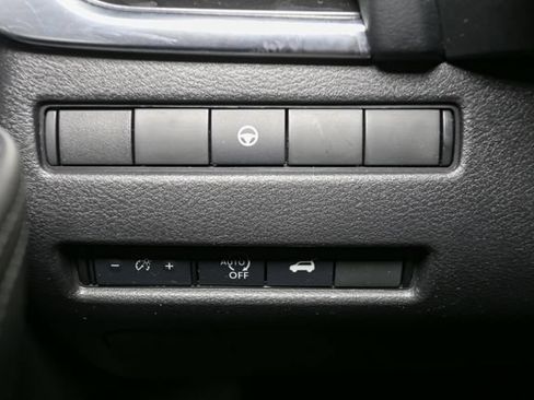 Used 2023 Nissan Rogue SV w/ SV Premium B Package AWD/4WD image 33