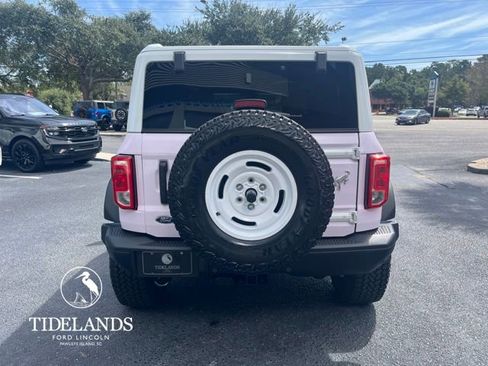 New 2025 Ford Bronco Heritage Edition image 7