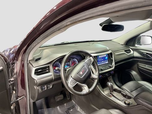 Used 2017 GMC Acadia SLT image 9