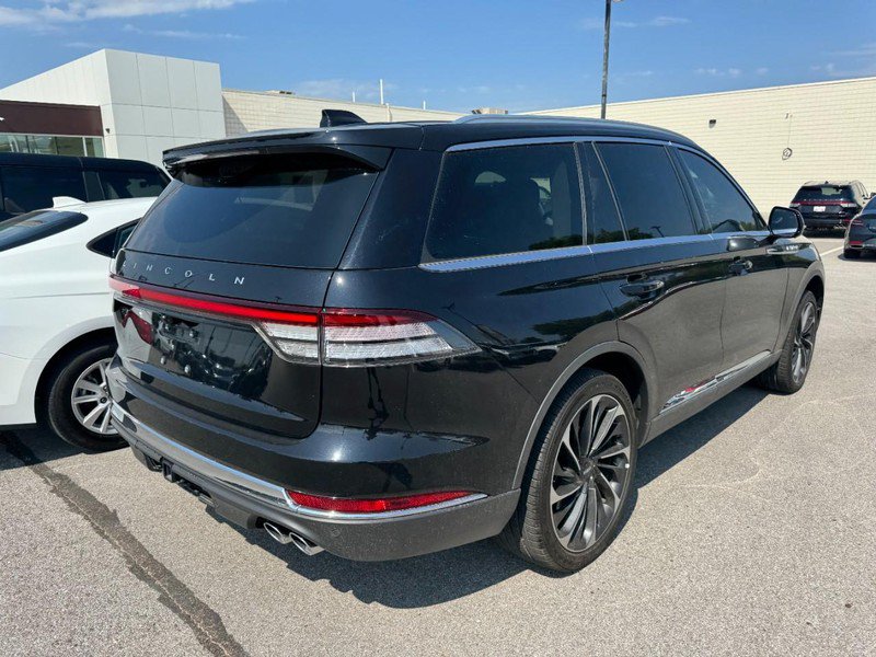 Certified 2025 Lincoln Aviator Reserve w/ Equipment Group 201A AWD/4WD image 4