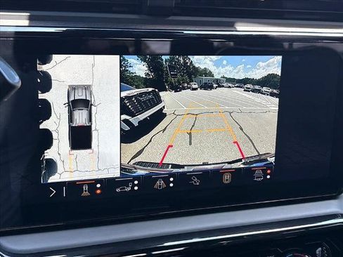 Certified 2025 GMC Sierra 2500 AT4X AWD/4WD image 12