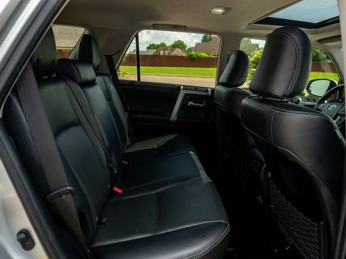 Used 2023 Toyota 4Runner Limited RWD image 17