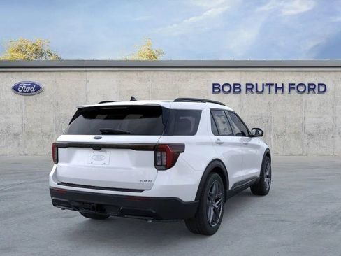 New 2026 Ford Explorer ST-Line image 8