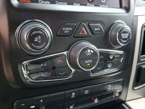 Used 2019 RAM 1500 Classic Warlock image 15