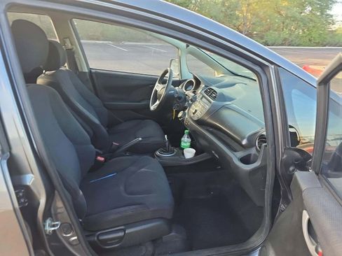 Used 2013 Honda Fit Sport image 12