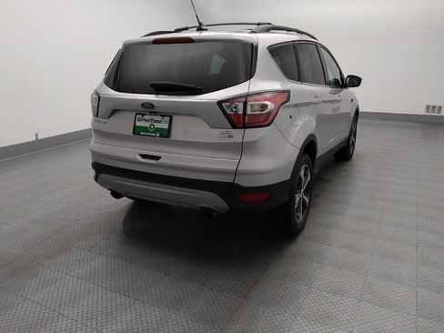 Used 2018 Ford Escape SEL AWD/4WD image 7