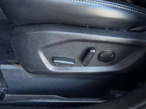 Used 2024 Ford Edge SEL AWD/4WD image 22