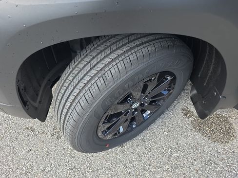 Certified 2025 MAZDA CX-50 AWD 2.5 Hybrid w/ Weather Package image 36