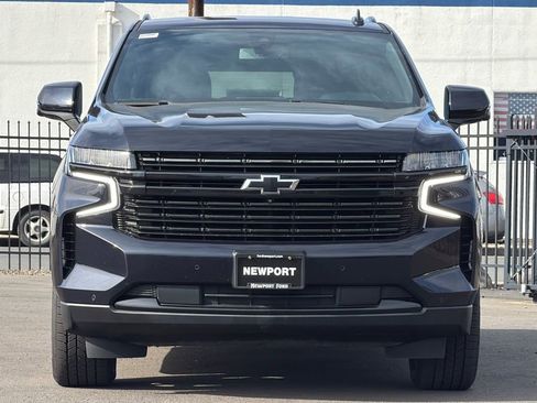 Used 2022 Chevrolet Tahoe RST w/ Luxury Package AWD/4WD image 8