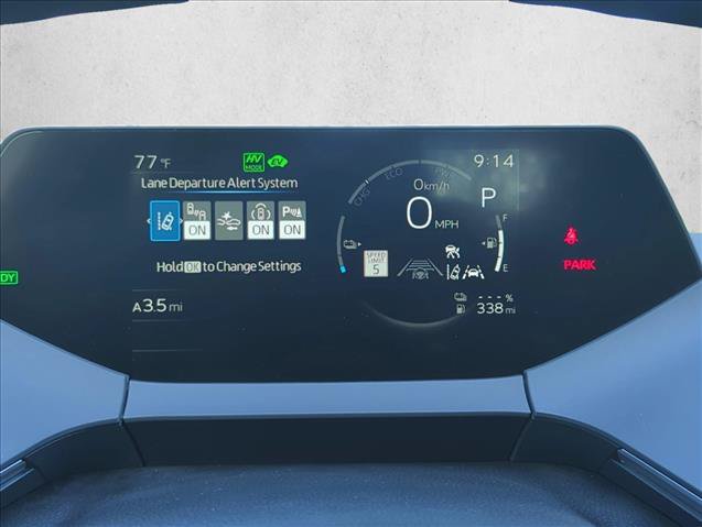 New 2026 Toyota Prius Plug-In Hybrid FWD image 11