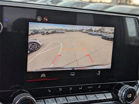 New 2026 GMC Canyon AT4 image 11