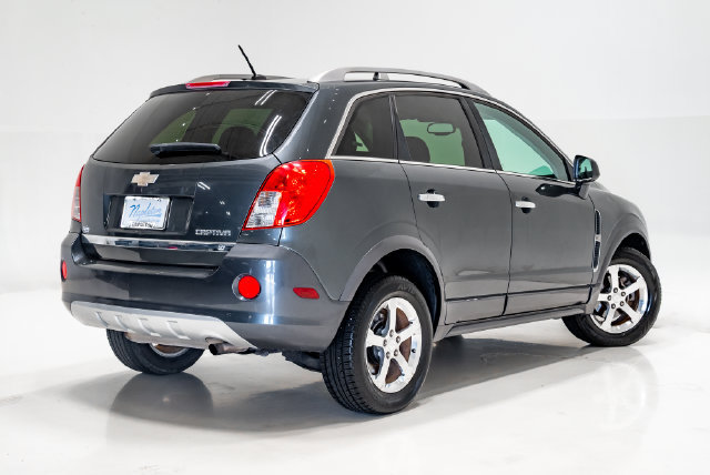 Used 2013 Chevrolet Captiva Sport LT FWD image 28