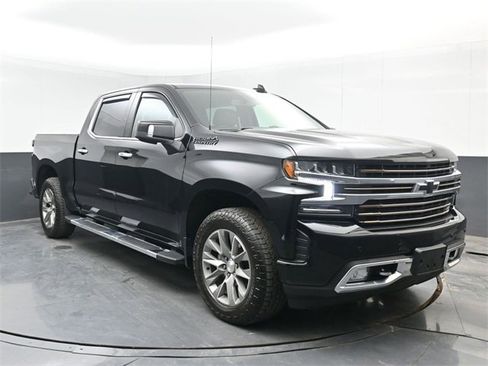 Used 2022 Chevrolet Silverado 1500 High Country w/ LPO, Dark Essentials Package image 2