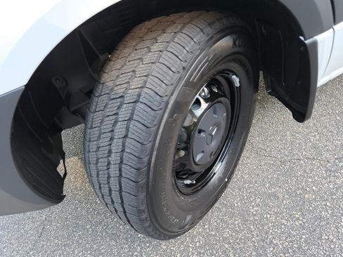 New 2026 Mercedes-Benz Sprinter 144 Cargo image 31