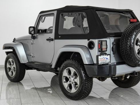 Used 2018 Jeep Wrangler Sahara w/ Connectivity Group image 50