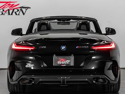 Used 2025 BMW Z4 M40i w/ Edition image 4