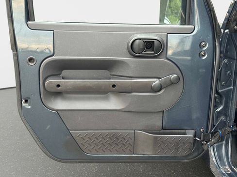 Used 2008 Jeep Wrangler X AWD/4WD image 12