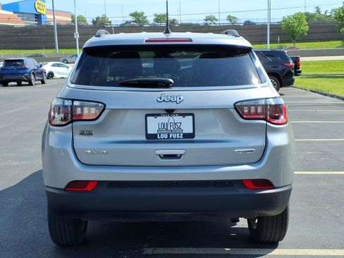 Used 2022 Jeep Compass Latitude AWD/4WD image 27