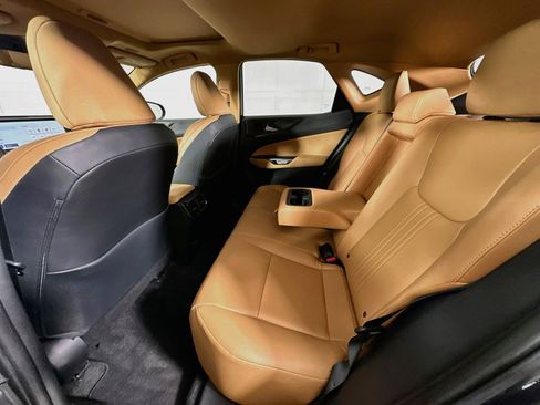 Used 2025 Lexus NX 250 FWD w/ Cold Area Package image 27