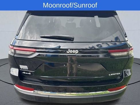 Used 2024 Jeep Grand Cherokee Limited AWD/4WD image 5
